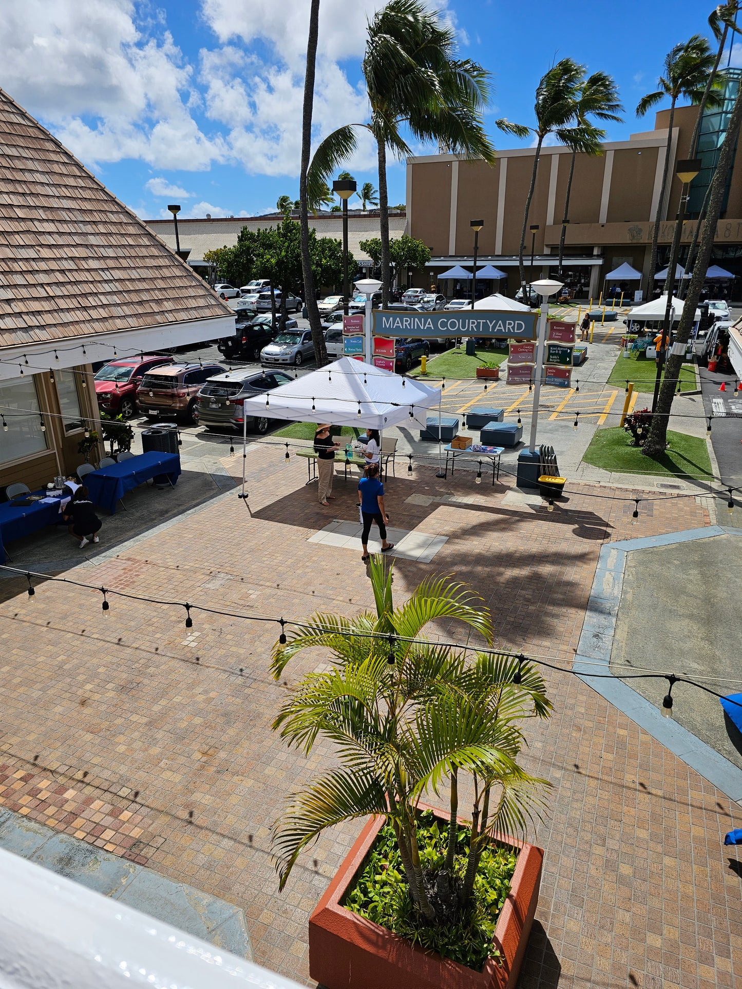 A 3rd Saturdays Koko Marina Center Craft & Vendor Fair